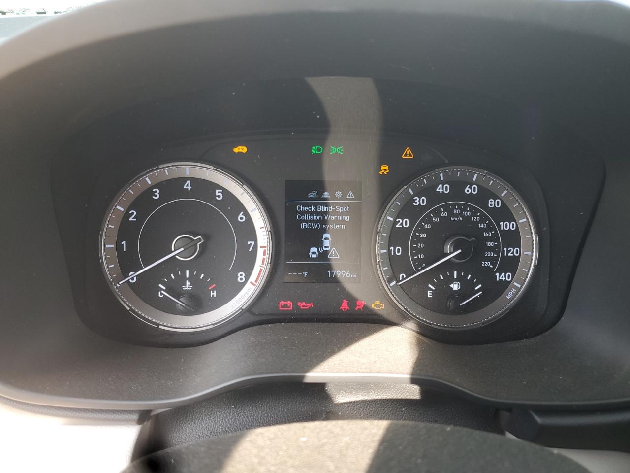 2022 Hyundai Venue Sel VIN: KMHRC8A33NU171326 Lot: 87019185