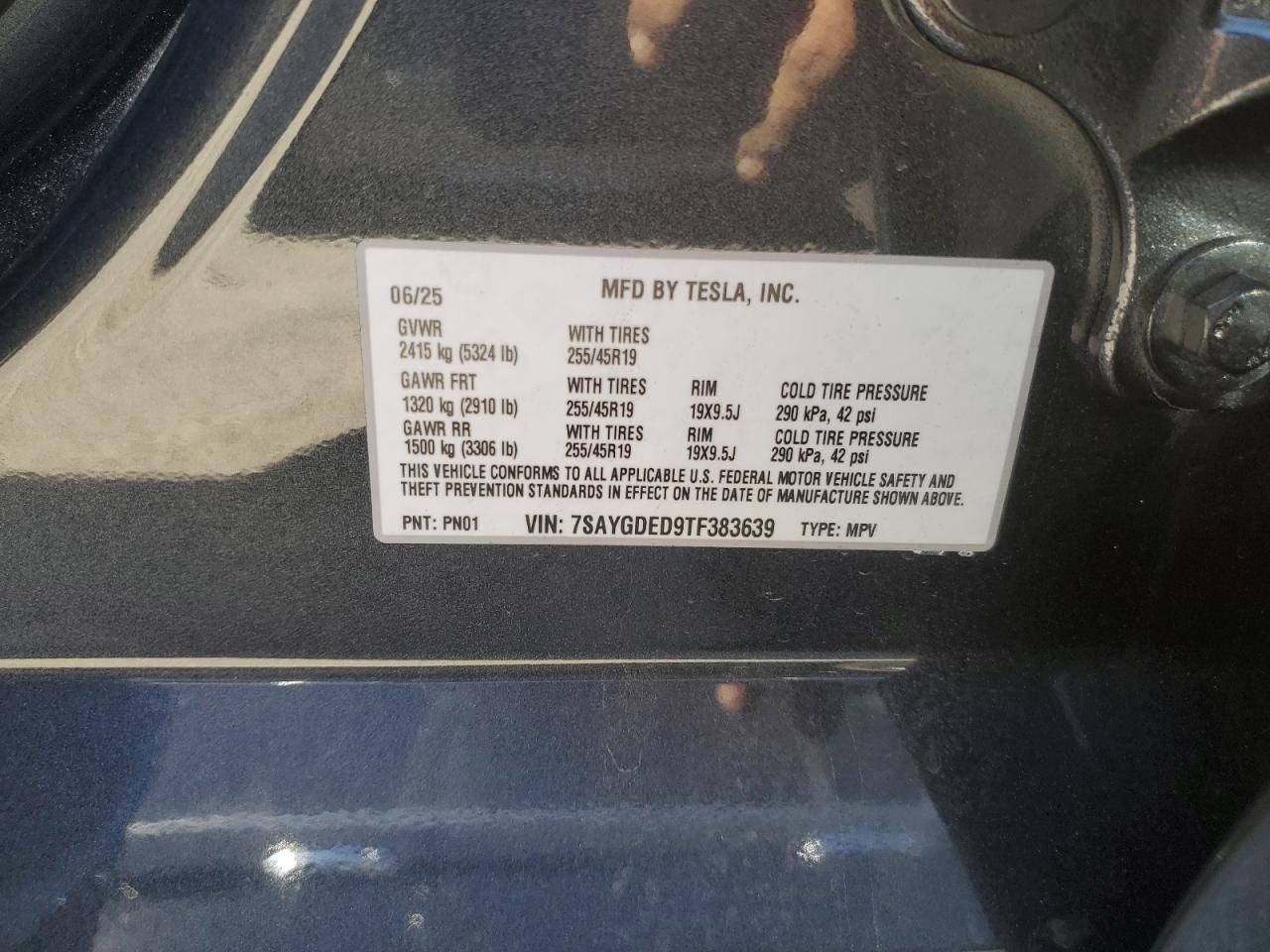 2026 Tesla Model Y VIN: 7SAYGDED9TF383639 Lot: 85420305