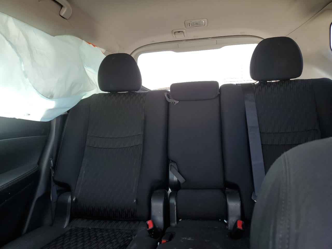 2018 Nissan Rogue S VIN: 5N1AT2MV2JC720666 Lot: 81928045