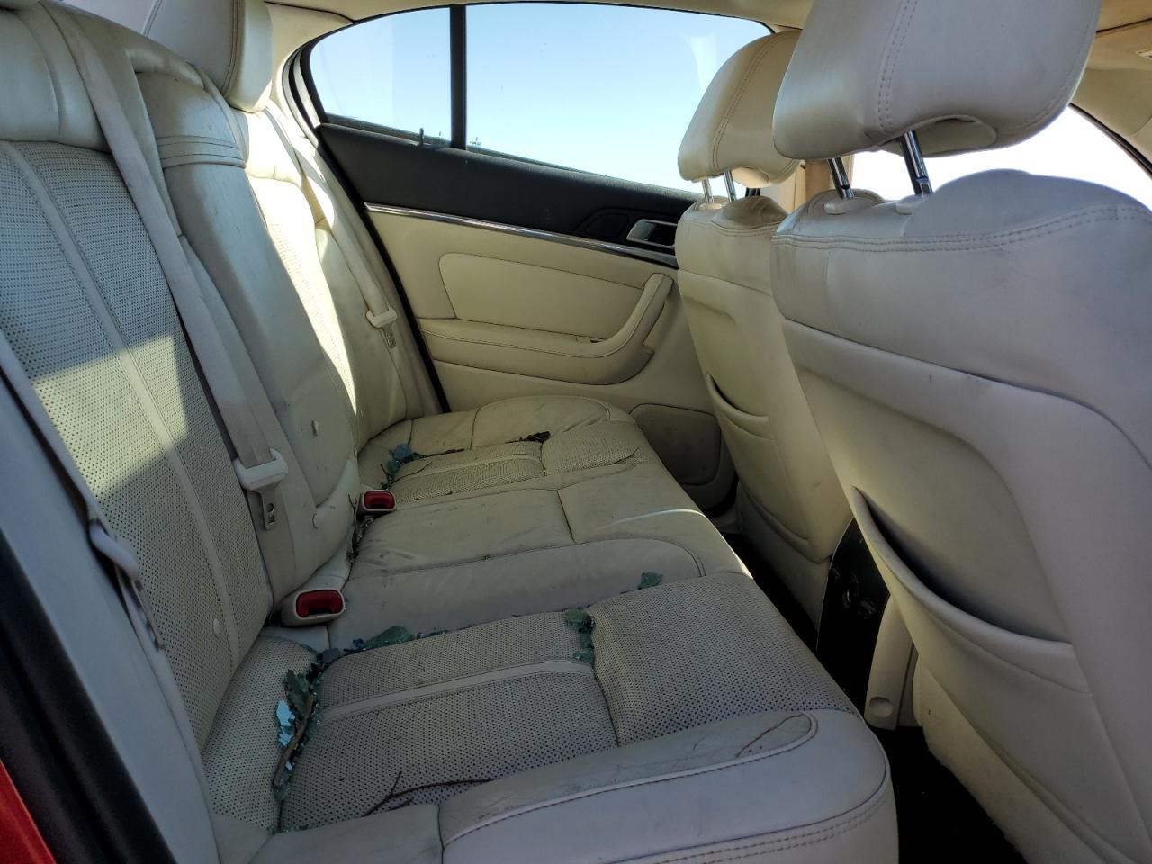 2011 Lincoln Mks VIN: 1LNHL9FT5BG608232 Lot: 85720295