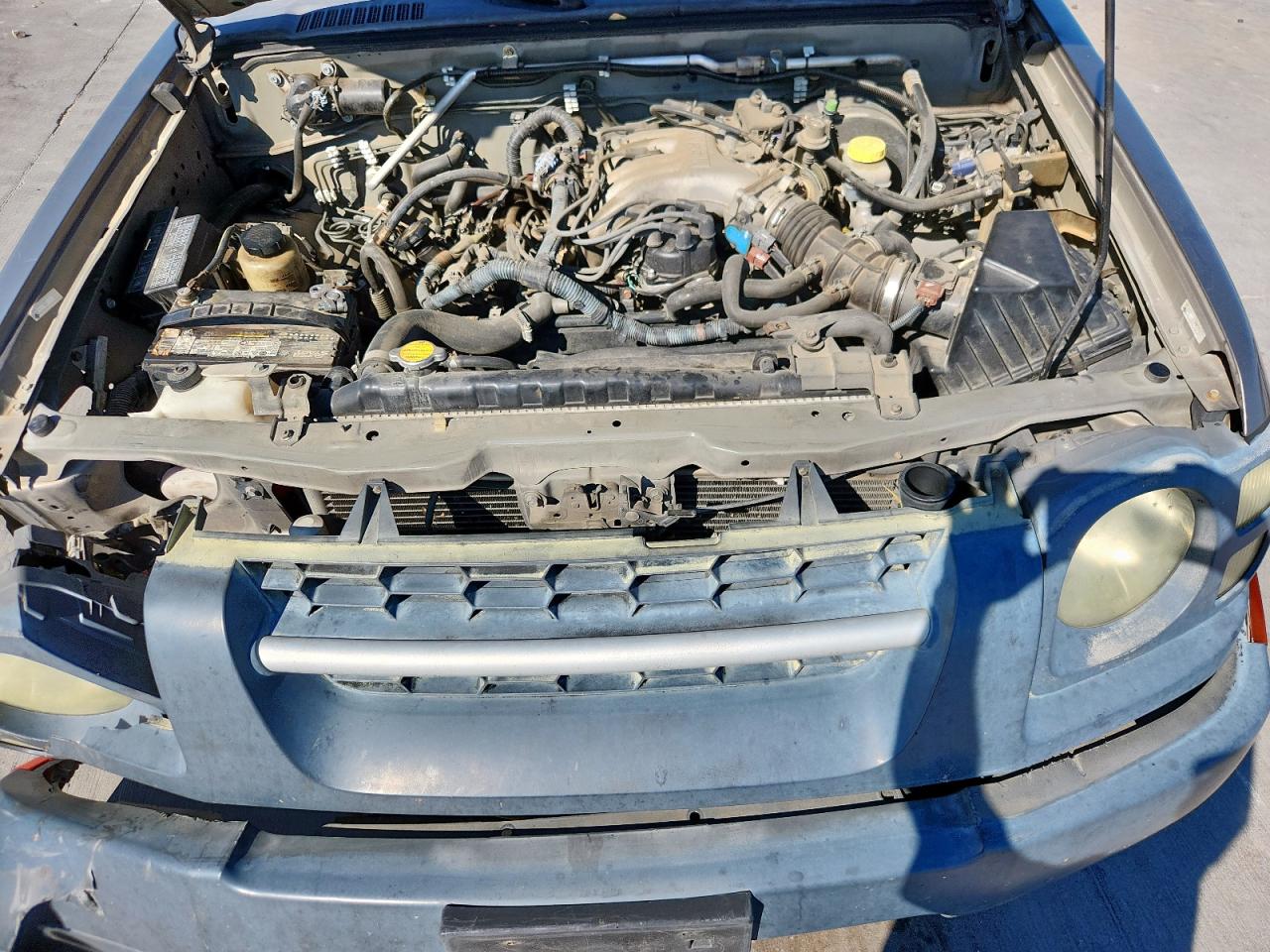 2004 Nissan Xterra Xe VIN: 5N1ED28TX4C618561 Lot: 86225305