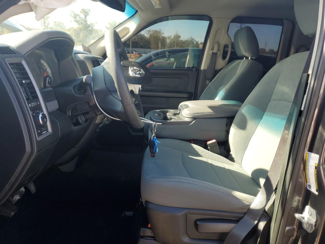 2018 Ram 1500 St VIN: 1C6RR7FT7JS103002 Lot: 87380715