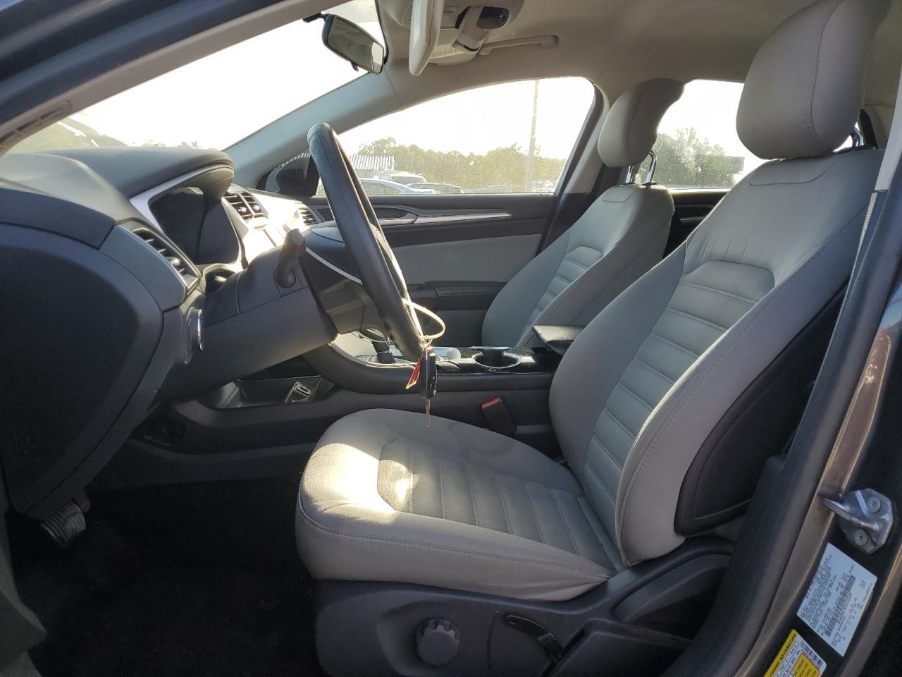 2015 Ford Fusion S VIN: 3FA6P0G78FR157699 Lot: 85158125