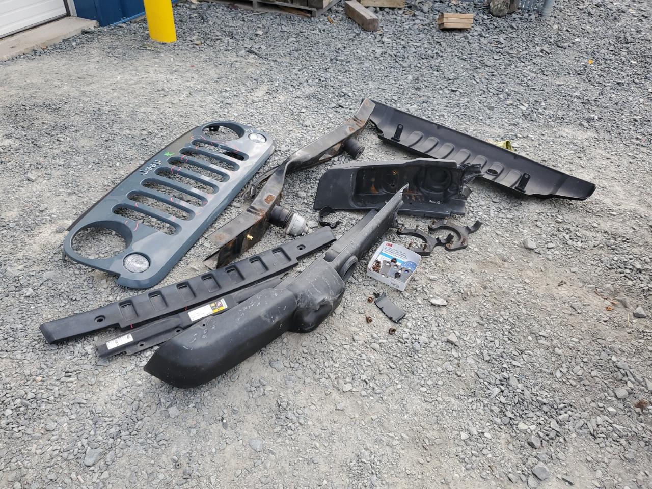 2014 Jeep Wrangler Unlimited Sport VIN: 1C4BJWDGXEL250187 Lot: 86255405