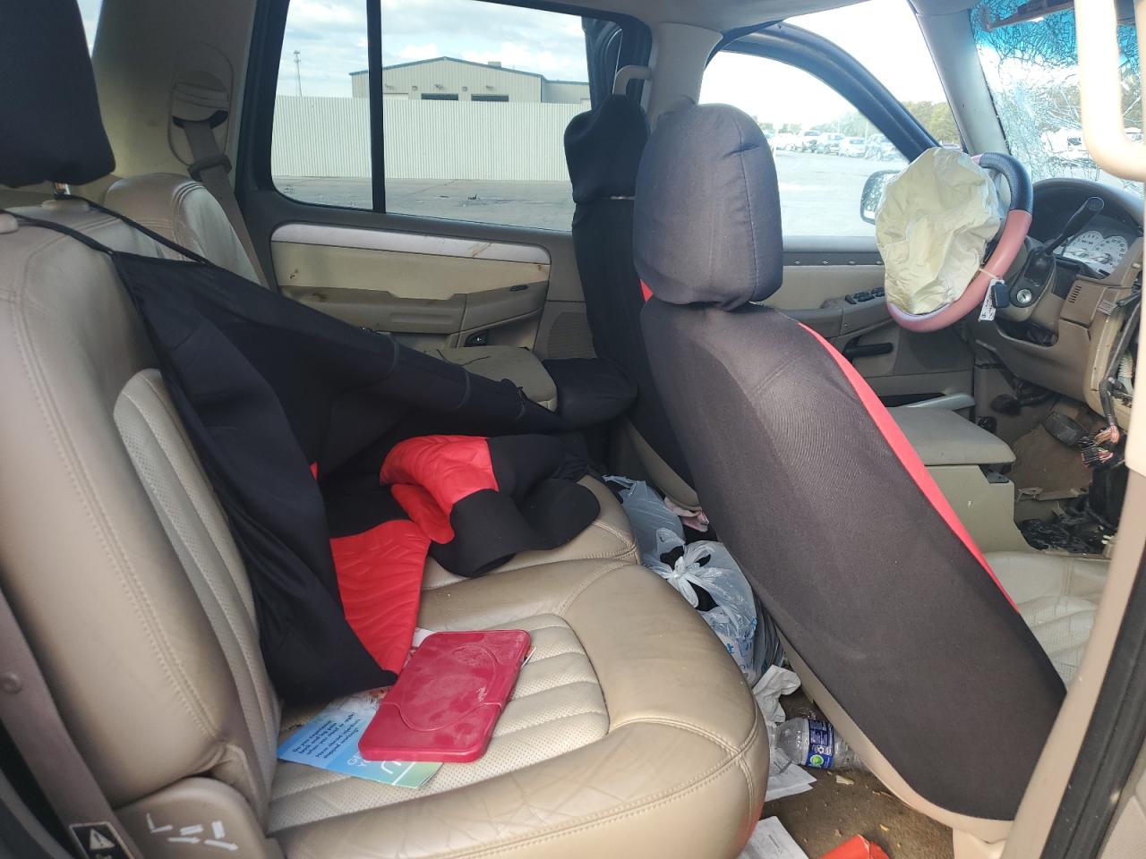 2002 Mercury Mountaineer VIN: 4M2ZU86W62ZJ18925 Lot: 85890375