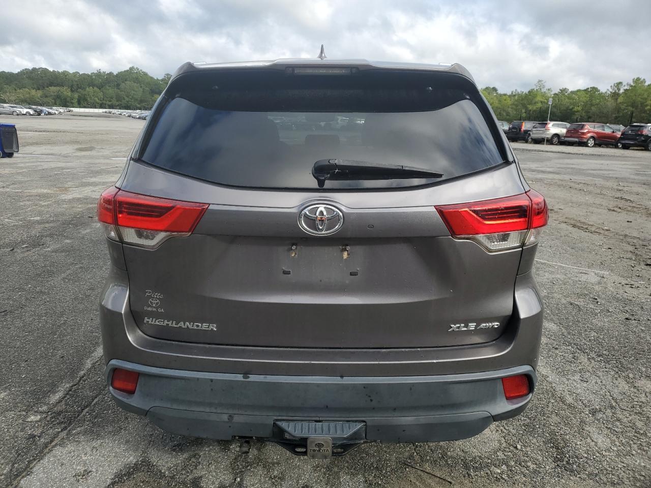 2019 Toyota Highlander Se VIN: 5TDJZRFHXKS920228 Lot: 86151205