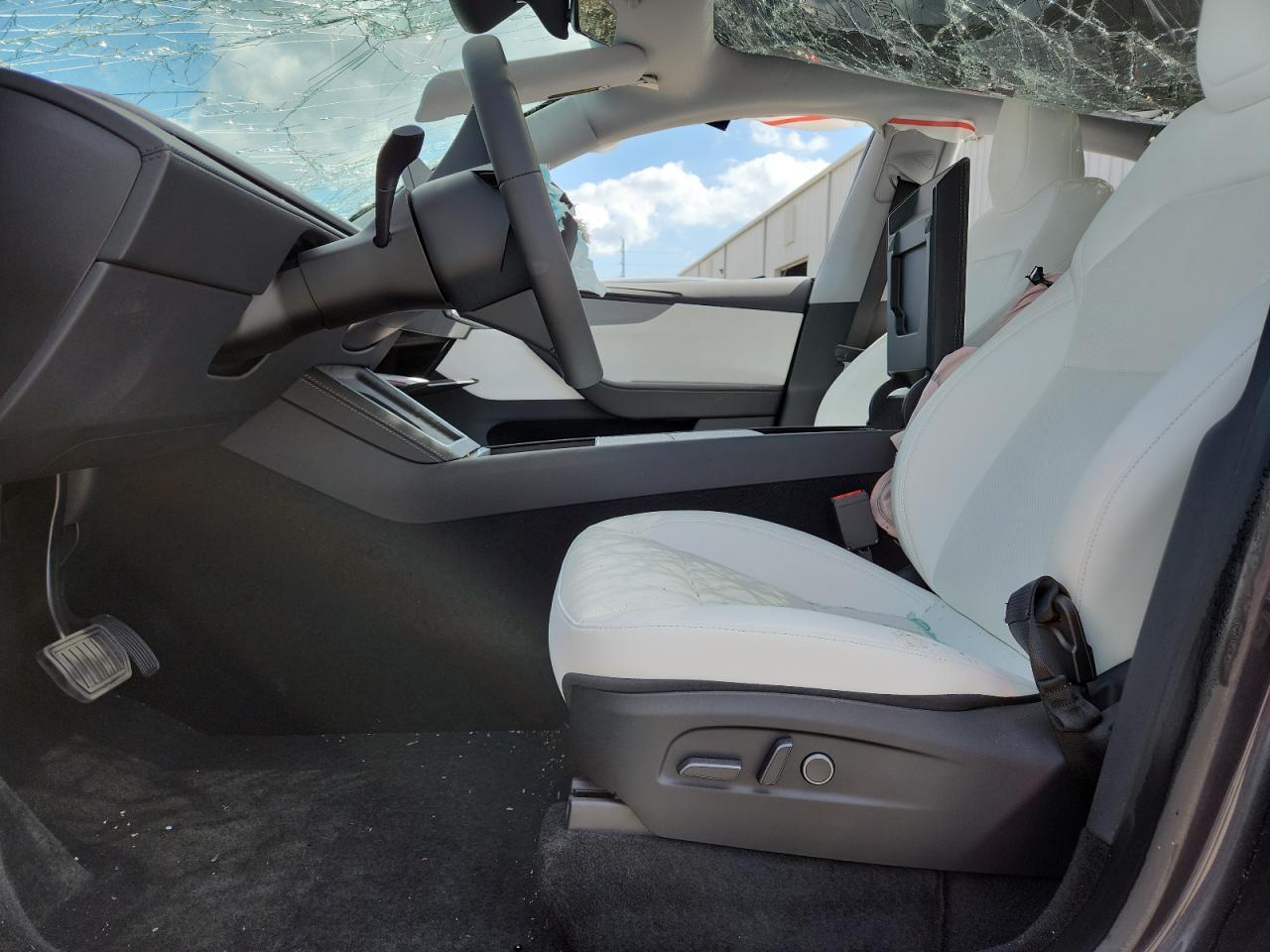 2026 Tesla Model Y VIN: 7SAYGDEE5TA473246 Lot: 87416155