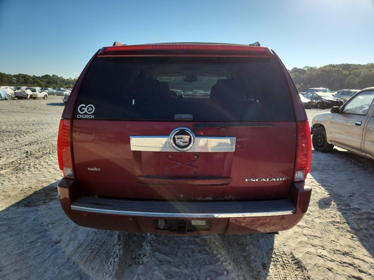 2008 Cadillac Escalade Luxury VIN: 1GYEC63828R199622 Lot: 82646795