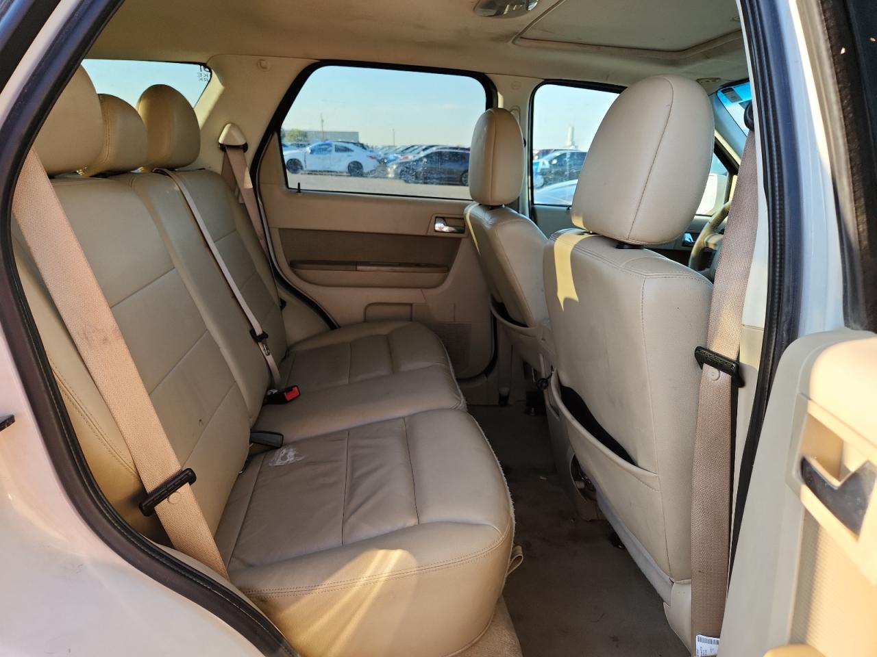 2010 Ford Escape Limited VIN: 1FMCU9EG7AKA45448 Lot: 86140385