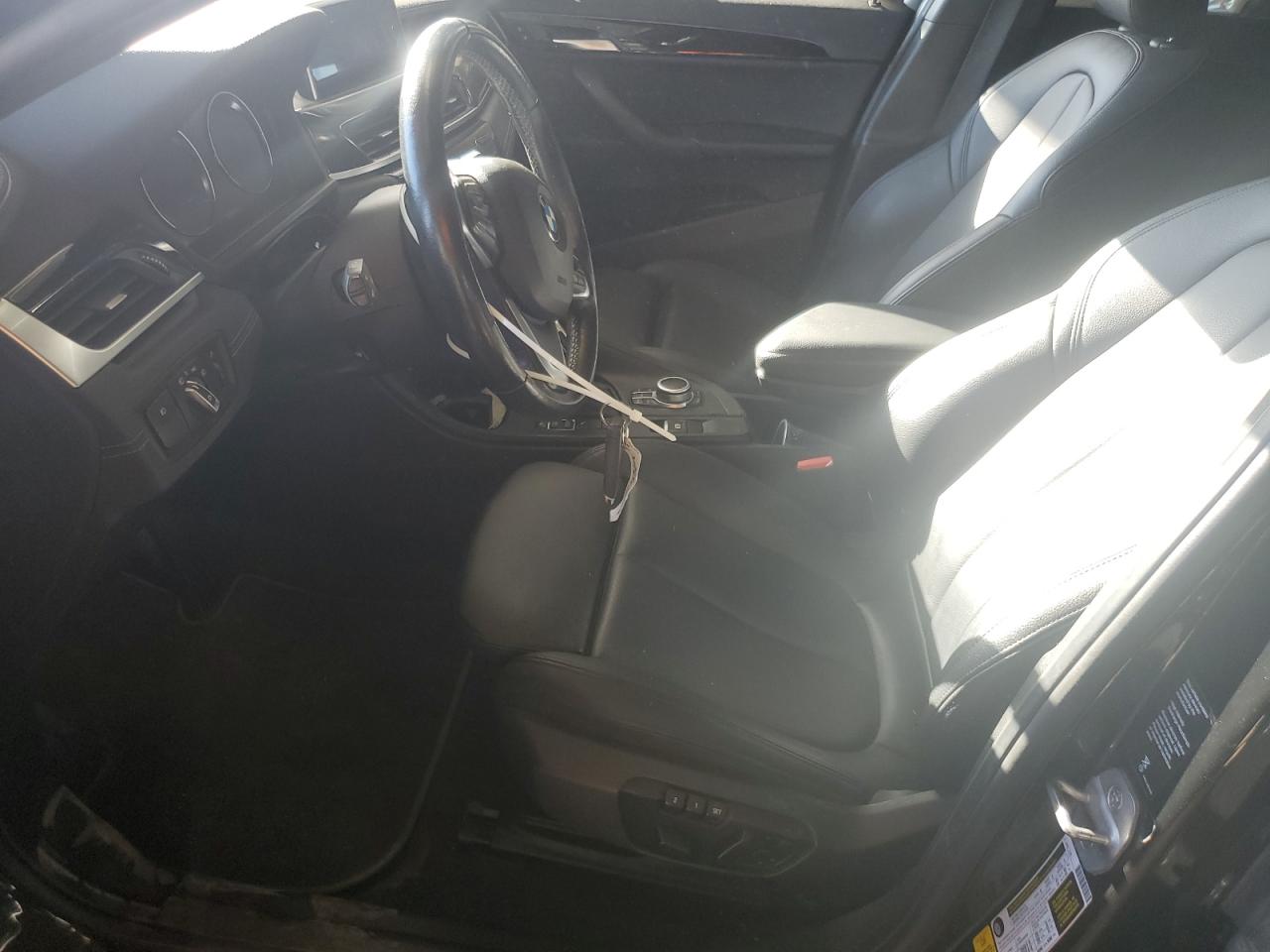 Фото: WBXYJ1C04L5P35155