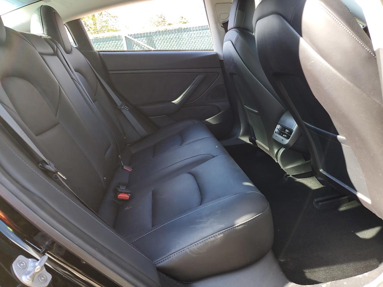 2018 Tesla Model 3 VIN: 5YJ3E1EB3JF170435 Lot: 91078935