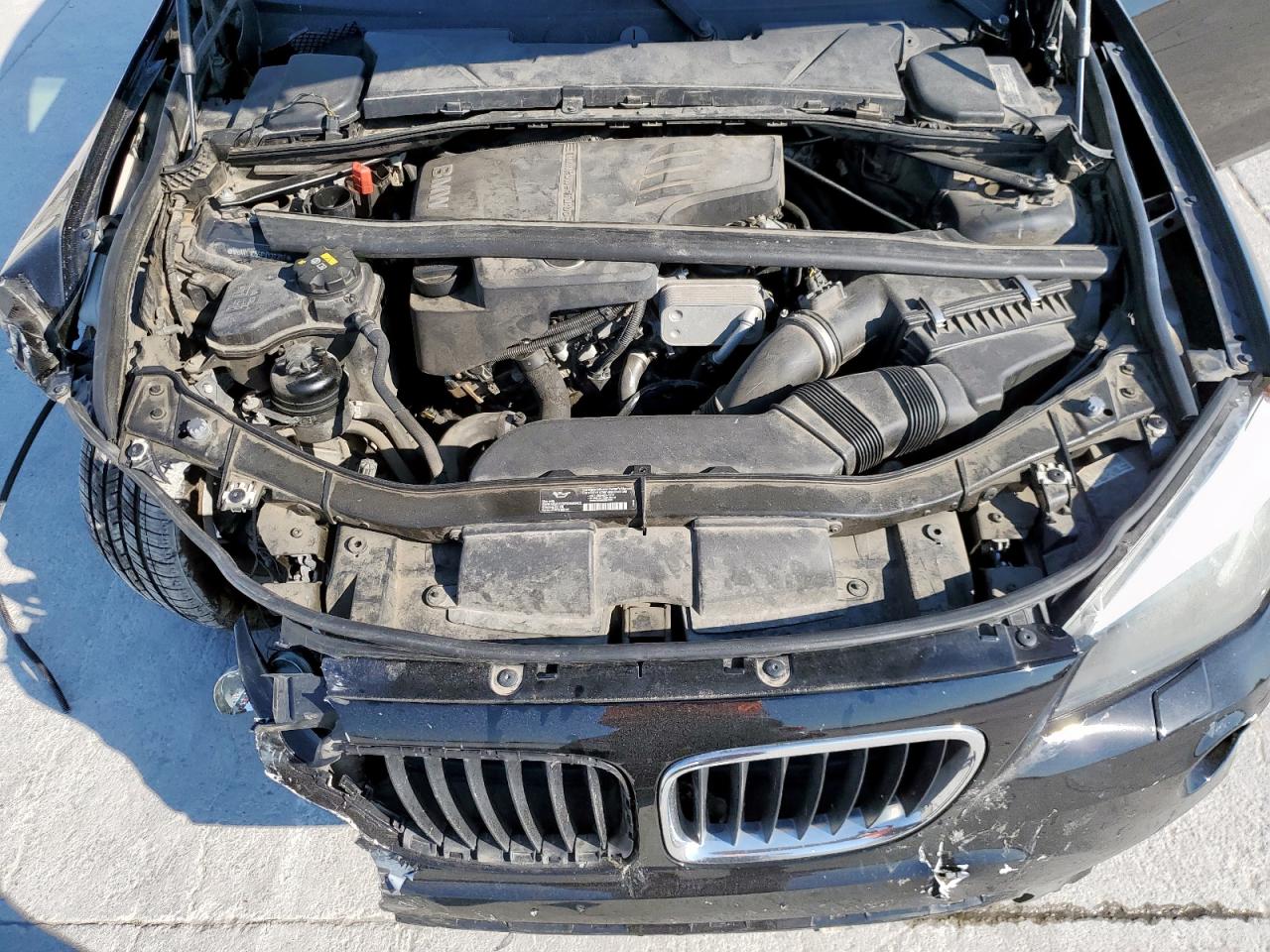 2015 BMW X1 xDrive28I VIN: WBAVL1C55FVY27267 Lot: 84190715