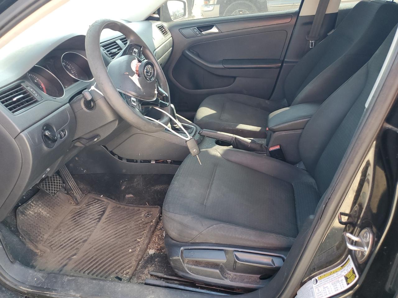 2015 Volkswagen Jetta Base VIN: 3VW2K7AJ2FM414709 Lot: 84986235