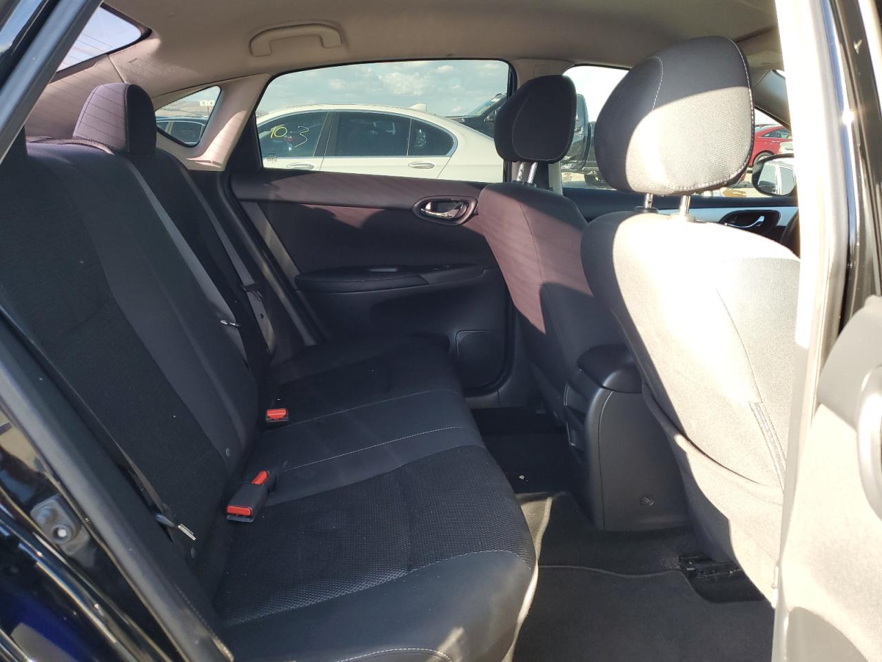 2019 Nissan Sentra S VIN: 3N1AB7AP6KY215302 Lot: 81974555