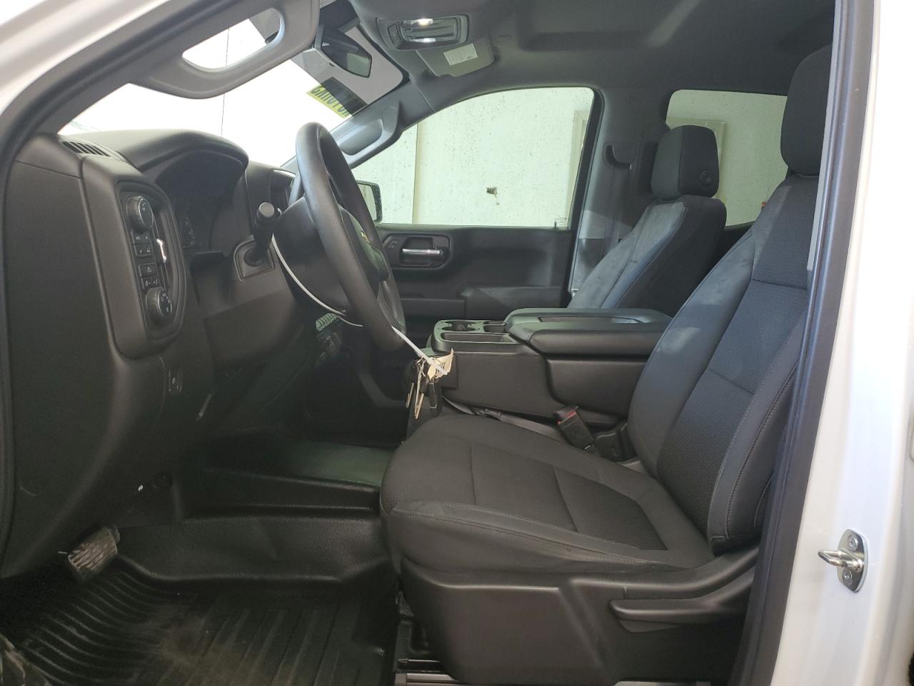 2021 Chevrolet Silverado K1500 VIN: 1GCRYAEKXMZ372138 Lot: 84787555