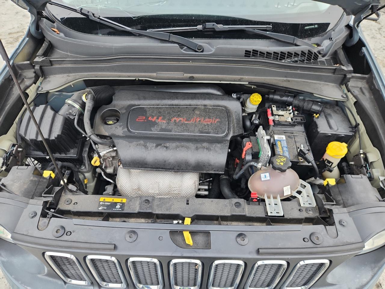 2017 Jeep Renegade Latitude VIN: ZACCJABB8HPE59698 Lot: 85183595