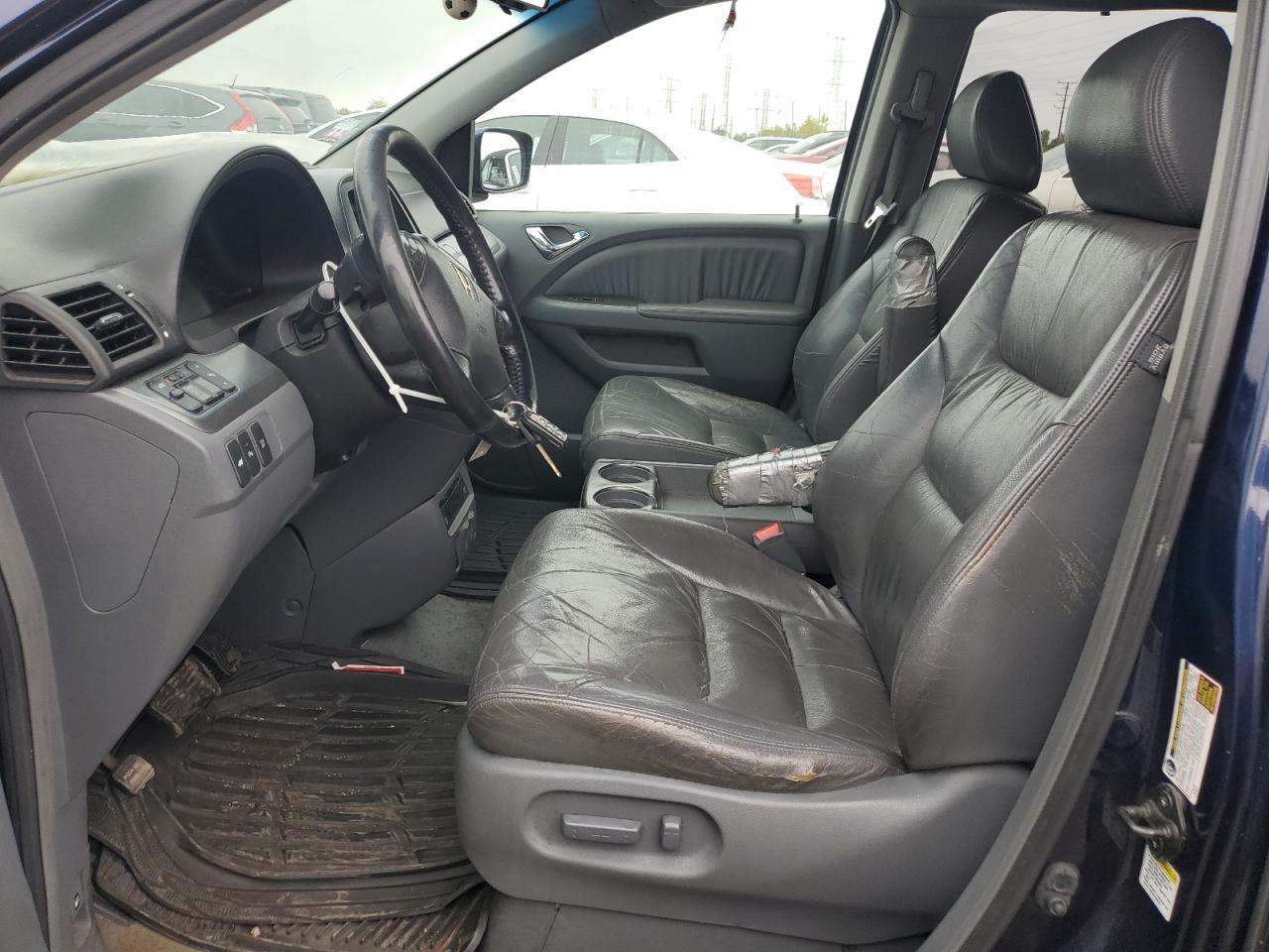 2005 Honda Odyssey Touring VIN: 5FNRL38805B011874 Lot: 85263035
