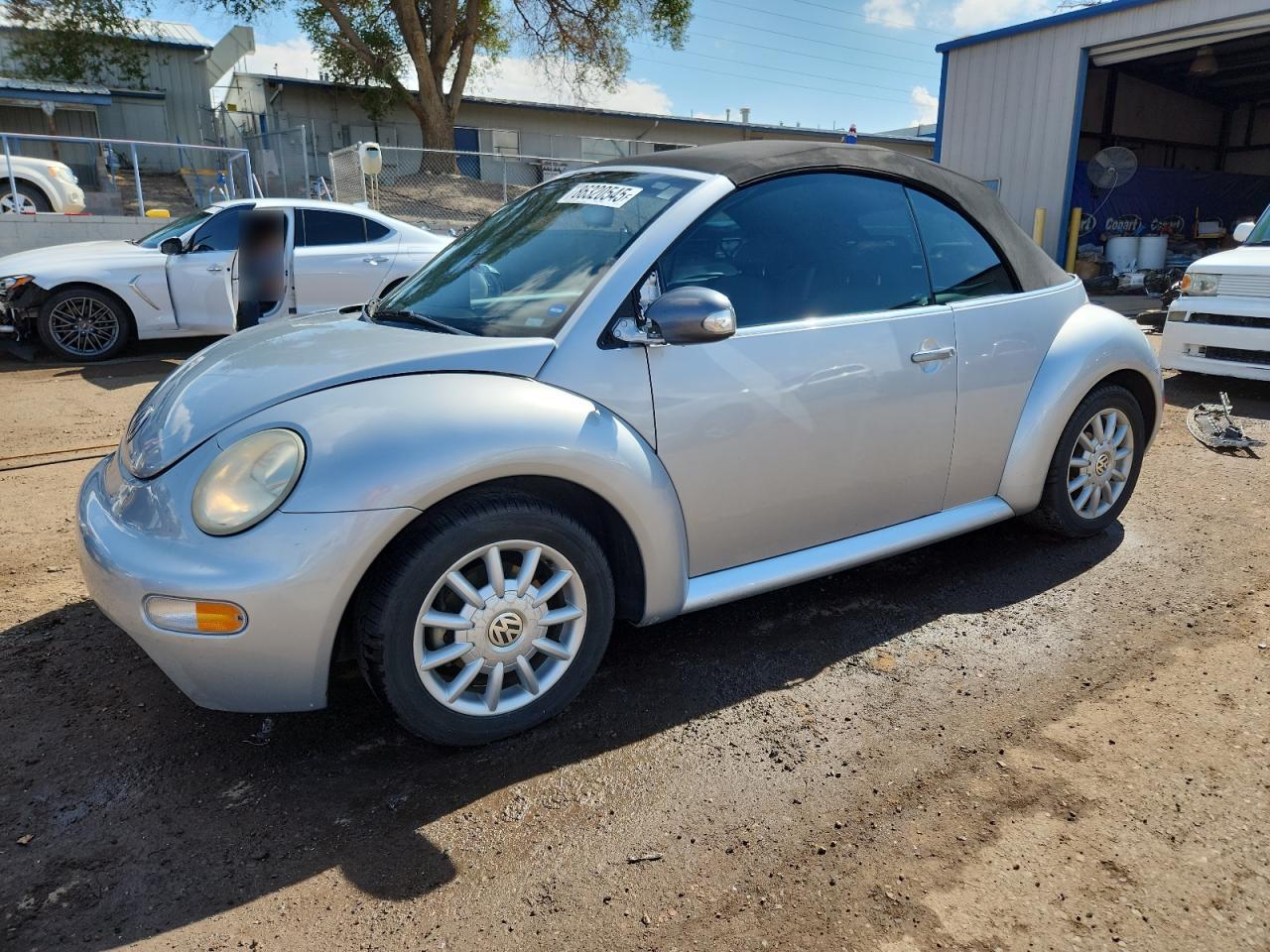 3VWCM31Y15M308772 VOLKSWAGEN BEETLE Photo 1
