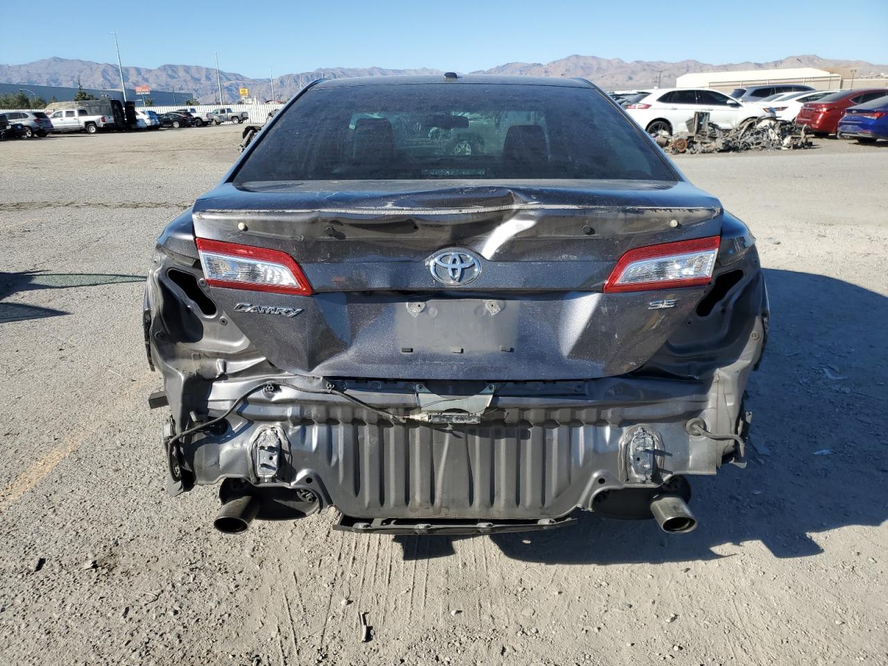 2014 Toyota Camry Se VIN: 4T1BK1FK3EU541086 Lot: 84990375