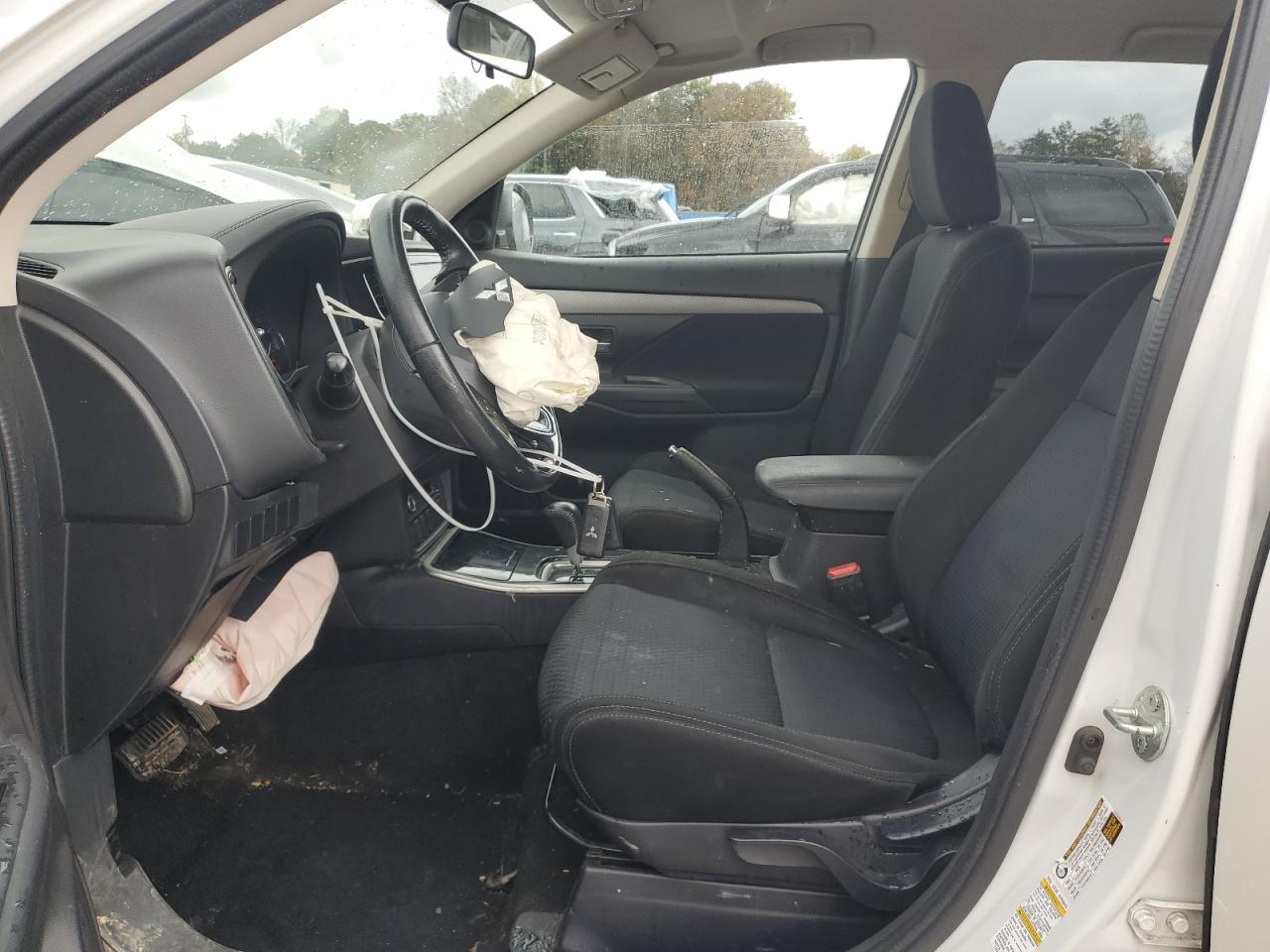 2018 Mitsubishi Outlander Se VIN: JA4AD3A30JZ051895 Lot: 90431915