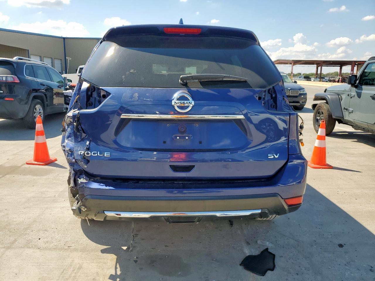 2018 Nissan Rogue S VIN: KNMAT2MT1JP554099 Lot: 82354225