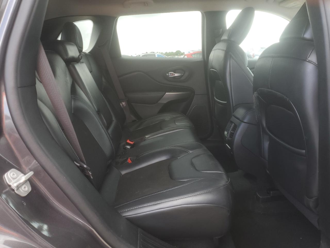 2020 Jeep Cherokee Latitude Plus VIN: 1C4PJLLB7LD653089 Lot: 81928485