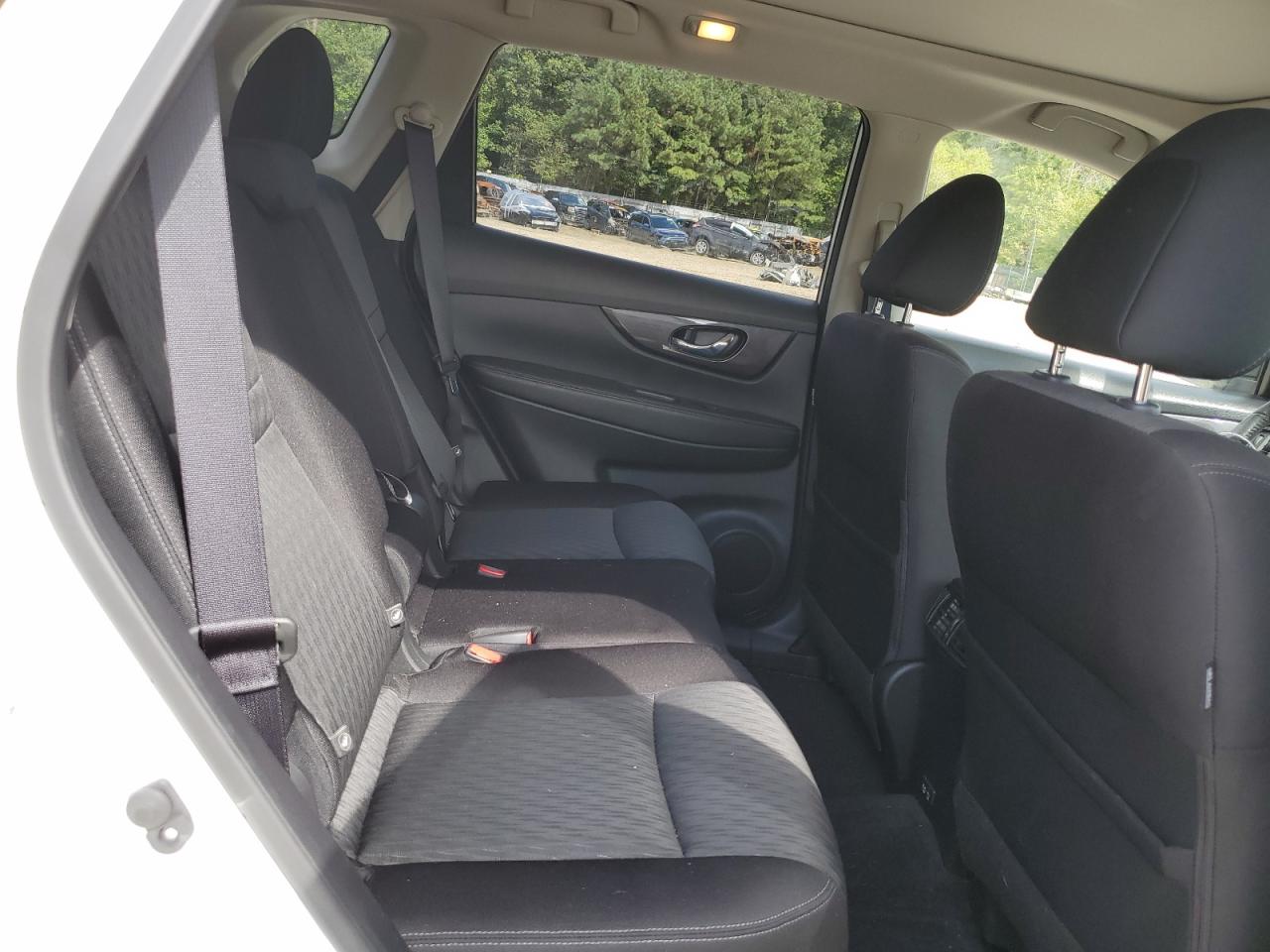 2019 Nissan Rogue S VIN: JN8AT2MV7KW399345 Lot: 84547595