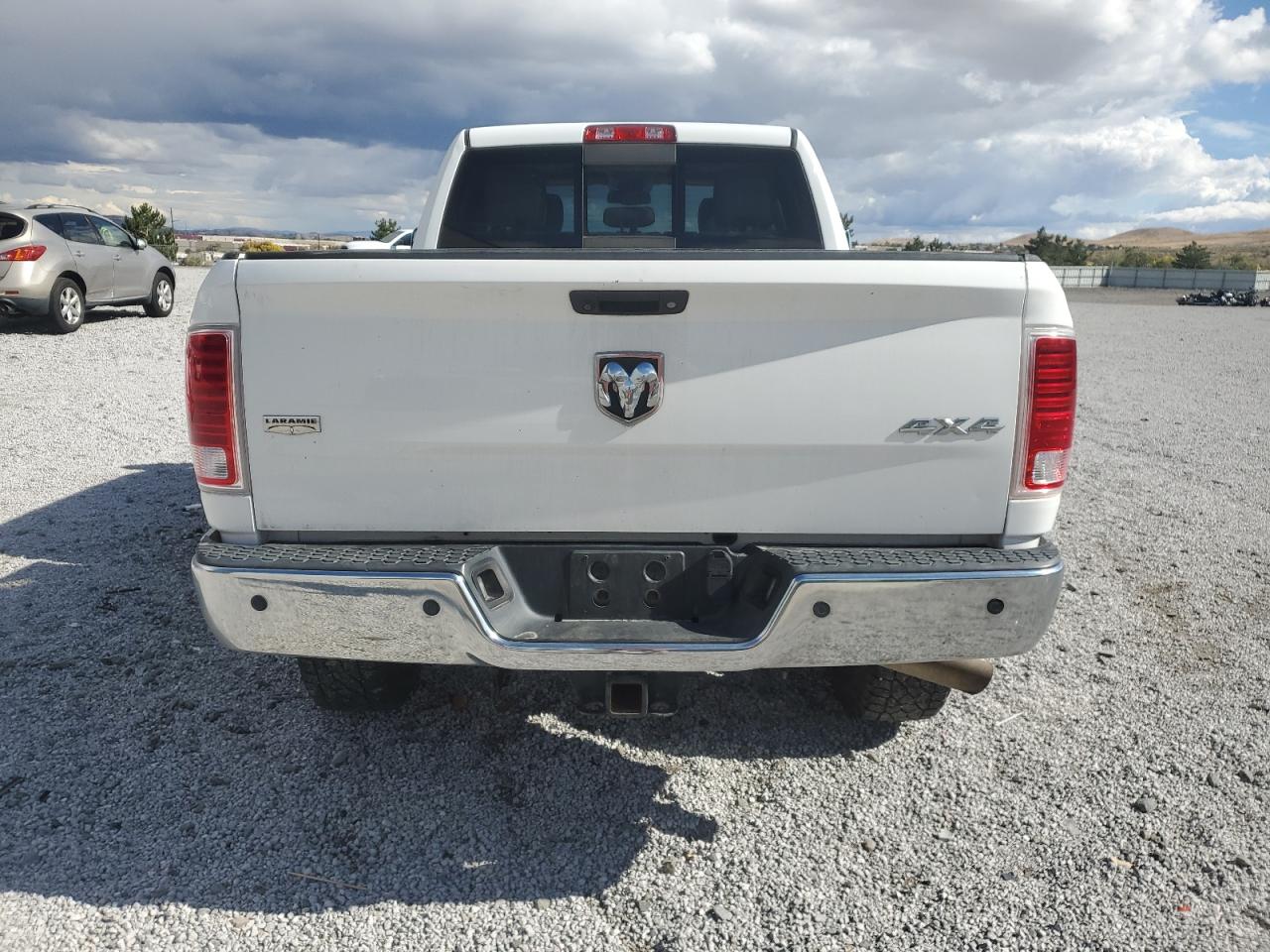 2015 Ram 2500 Laramie VIN: 3C6UR5FJ8FG693254 Lot: 82234855