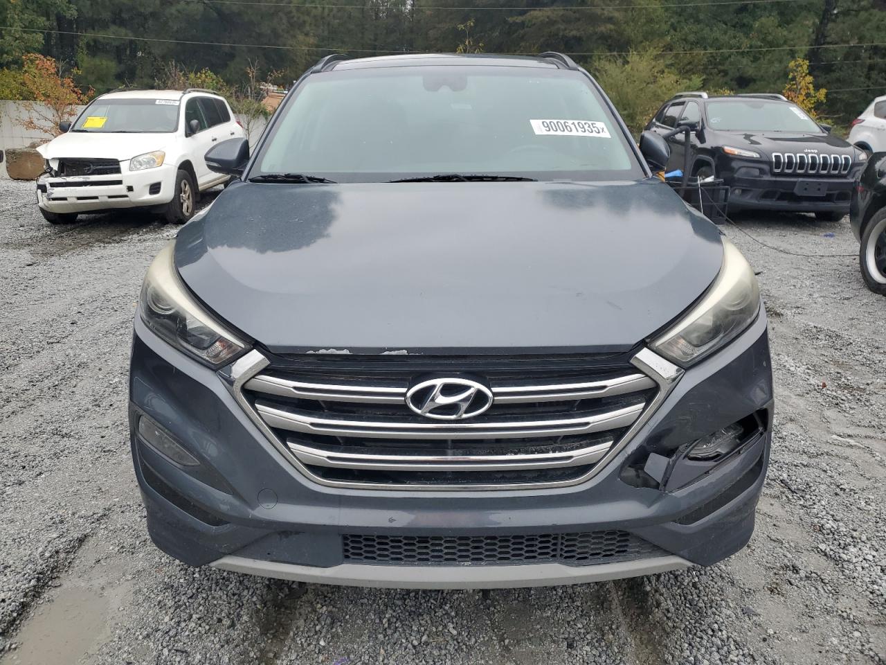 KM8J33A2XHU369879 2017 Hyundai Tucson Limited 2017 Hyundai Tucson Limited VIN: KM8J33A2XHU369879 Lot: 90061935