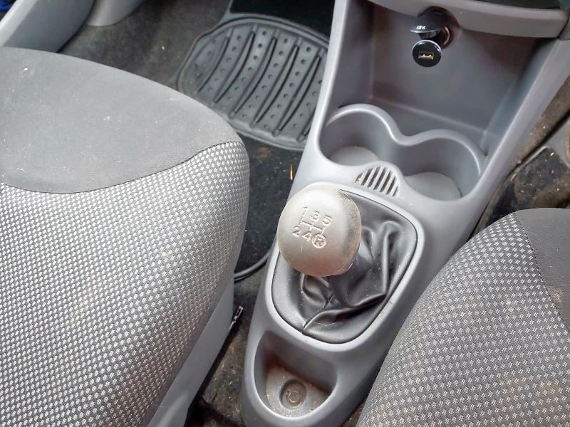 2009 TOYOTA AYGO 1.0 VVT-I BLUE 5DR