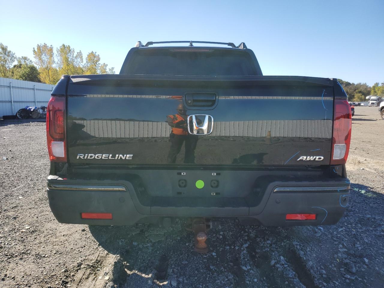 2018 Honda Ridgeline Black Edition VIN: 5FPYK3F81JB014883 Lot: 84952305