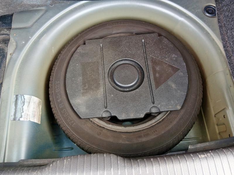 2004 VOLKSWAGEN POLO TWIST 