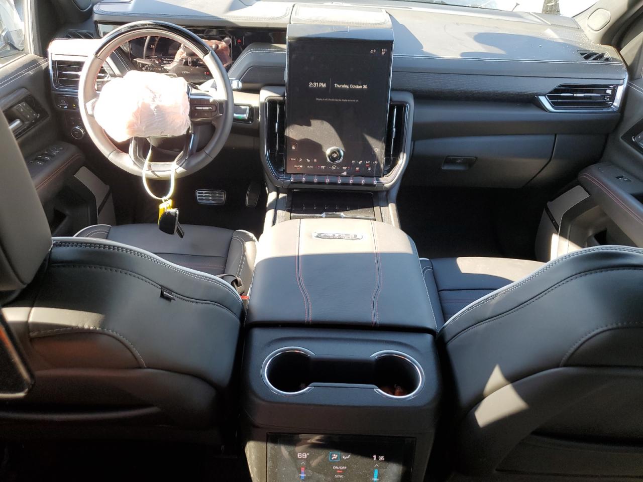 2025 GMC Yukon Xl At4 Ultimate VIN: 1GKS2WR8XSR339544 Lot: 90652345