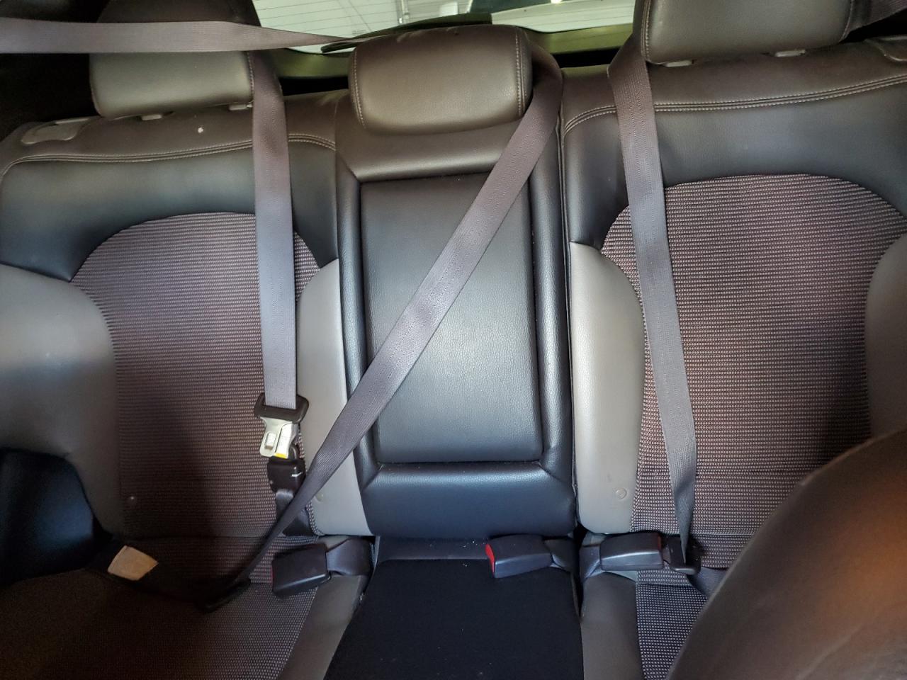 2011 Hyundai Tucson Gls VIN: KM8JU3AC0BU128555 Lot: 86261275