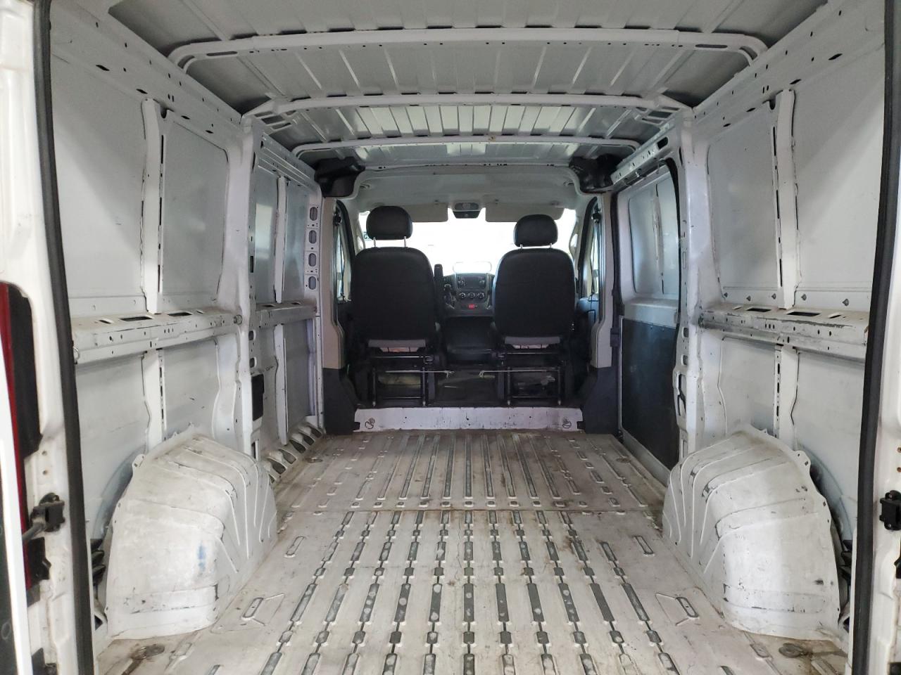 2018 Ram Promaster 1500 1500 Standard VIN: 3C6TRVAG4JE104728 Lot: 82586025