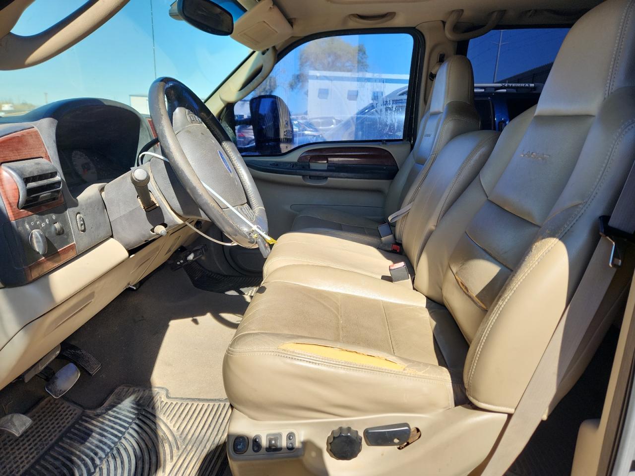 2005 Ford F250 Super Duty VIN: 1FTSW21P95EA05528 Lot: 89917915