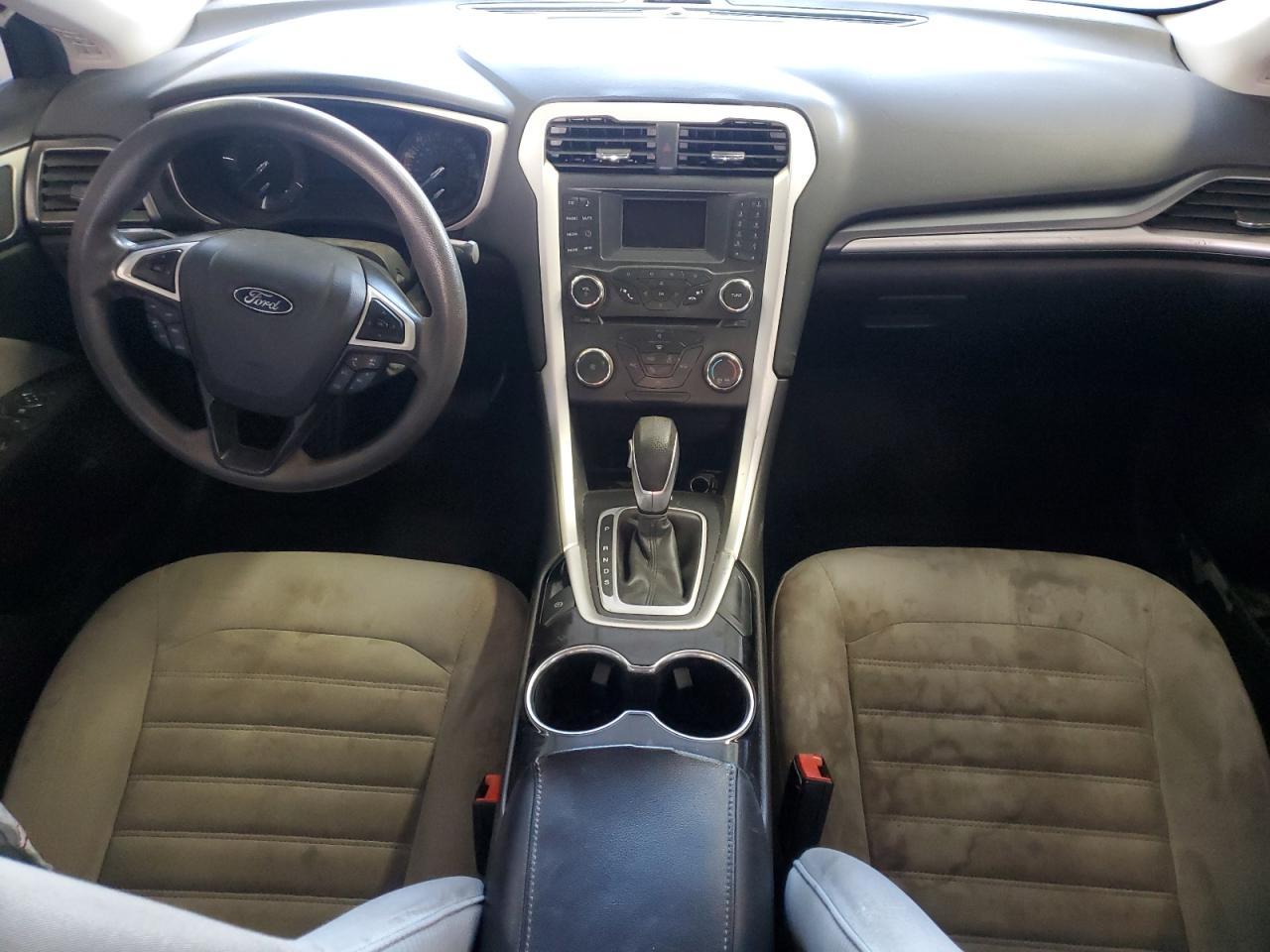 2015 Ford Fusion S VIN: 3FA6P0G77FR295640 Lot: 85008365