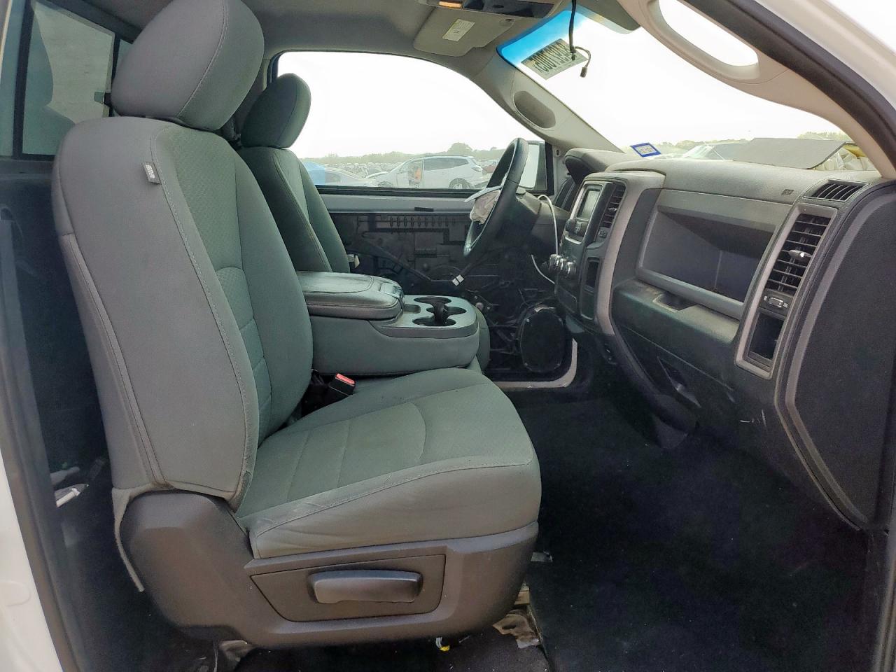 2014 Ram 1500 St VIN: 3C6JR6AT7EG256877 Lot: 84927005