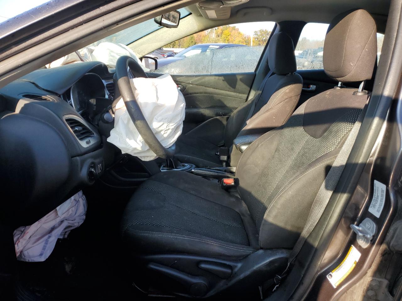 2015 Dodge Dart Sxt VIN: 1C3CDFBB8FD242821 Lot: 90373425