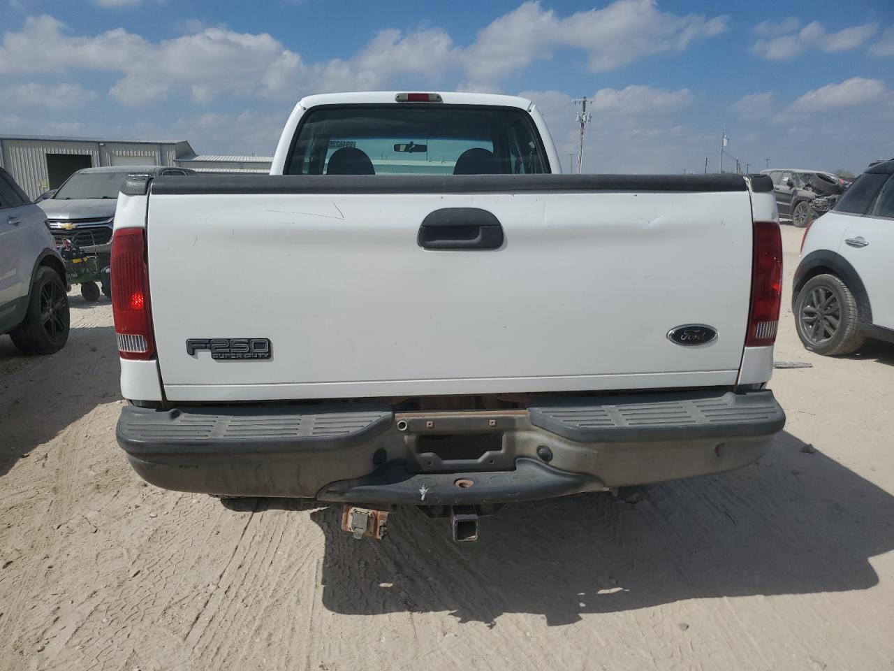 2002 Ford F250 Super Duty VIN: 1FTNX20L72EA78367 Lot: 89462365
