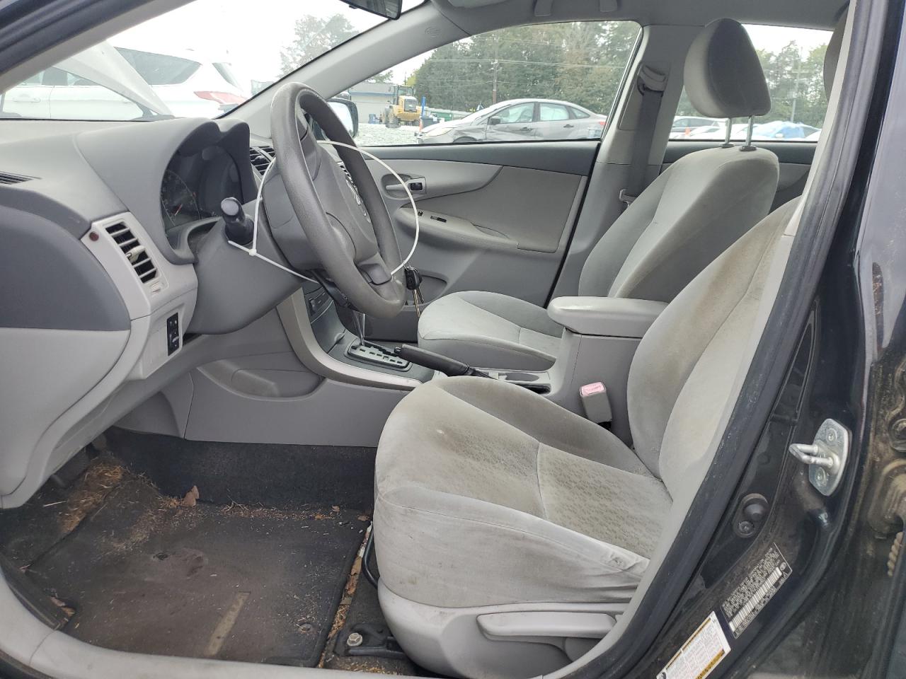 2009 Toyota Corolla Base VIN: JTDBL40E19J008862 Lot: 82196125