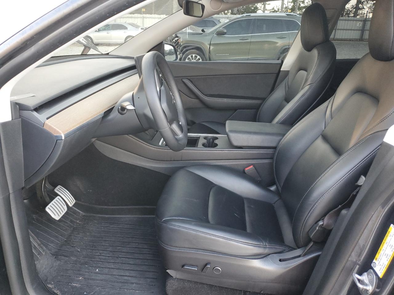 2021 Tesla Model Y VIN: 5YJYGDEFXMF267964 Lot: 82414425