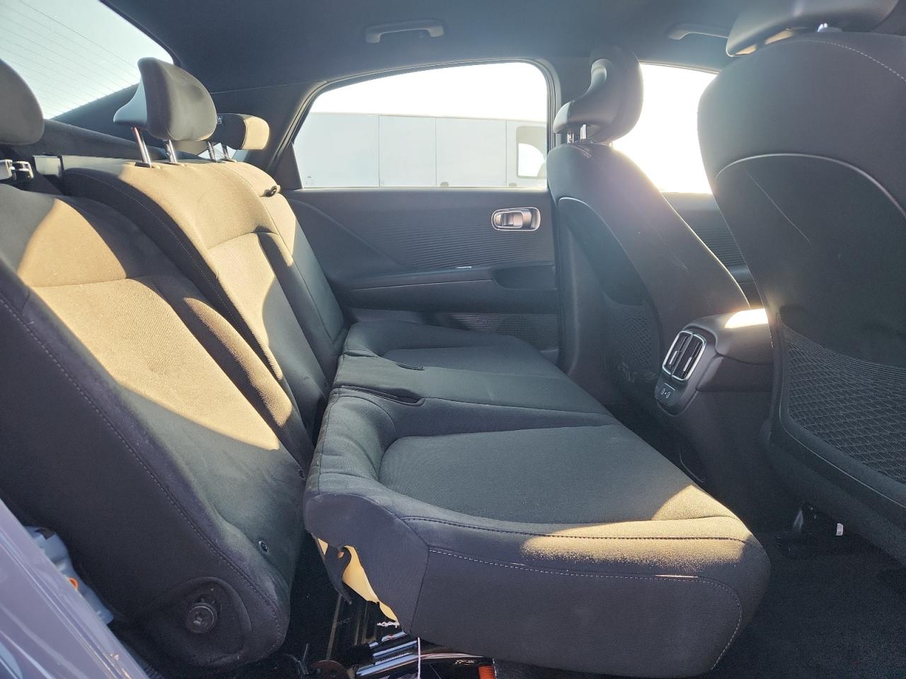 2024 Hyundai Ioniq 6 Se VIN: KMHM24AA2RA070211 Lot: 87195035