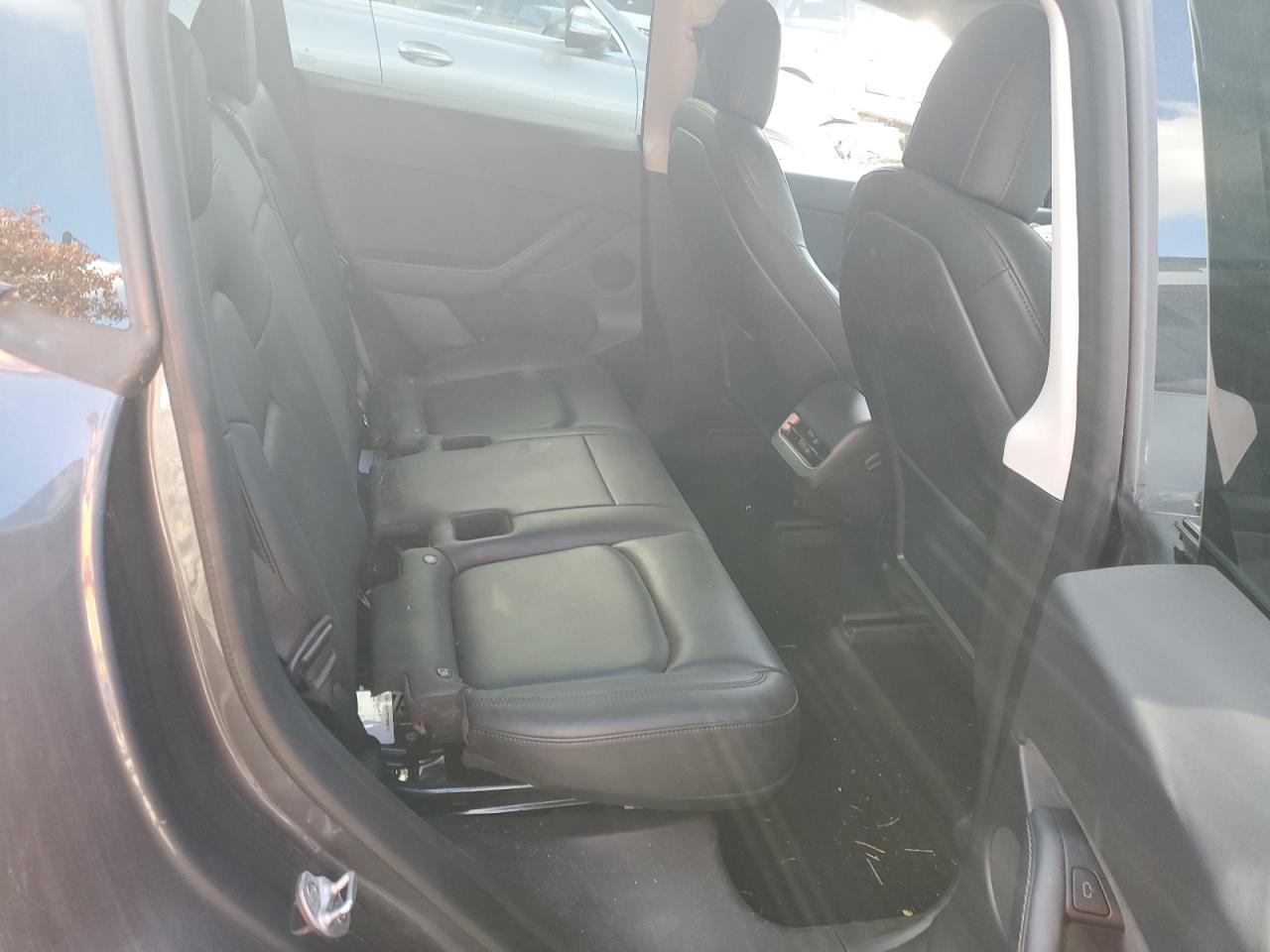 2021 Tesla Model Y VIN: 5YJYGDEEXMF260603 Lot: 87036425