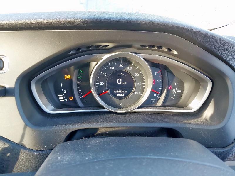 2015 VOLVO V40 SE NAV D3 