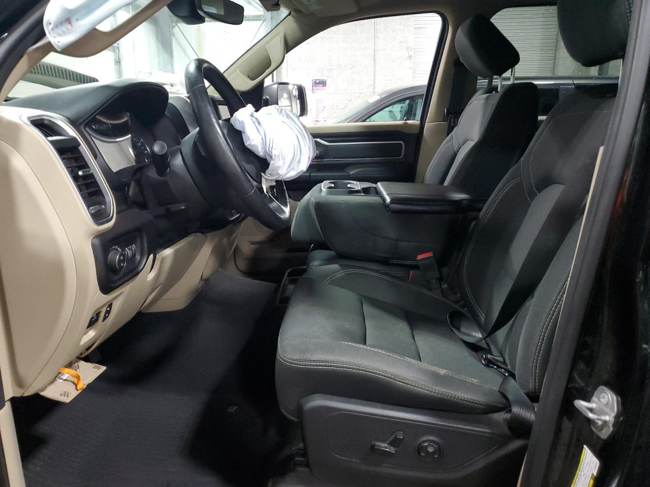 2019 Ram 1500 Big Horn/Lone Star VIN: 1C6SRFMT3KN805588 Lot: 86131845