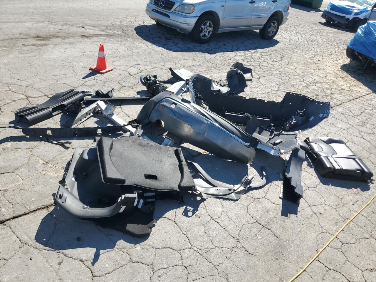 2019 Jeep Cherokee Limited VIN: 1C4PJLDBXKD302495 Lot: 86102465