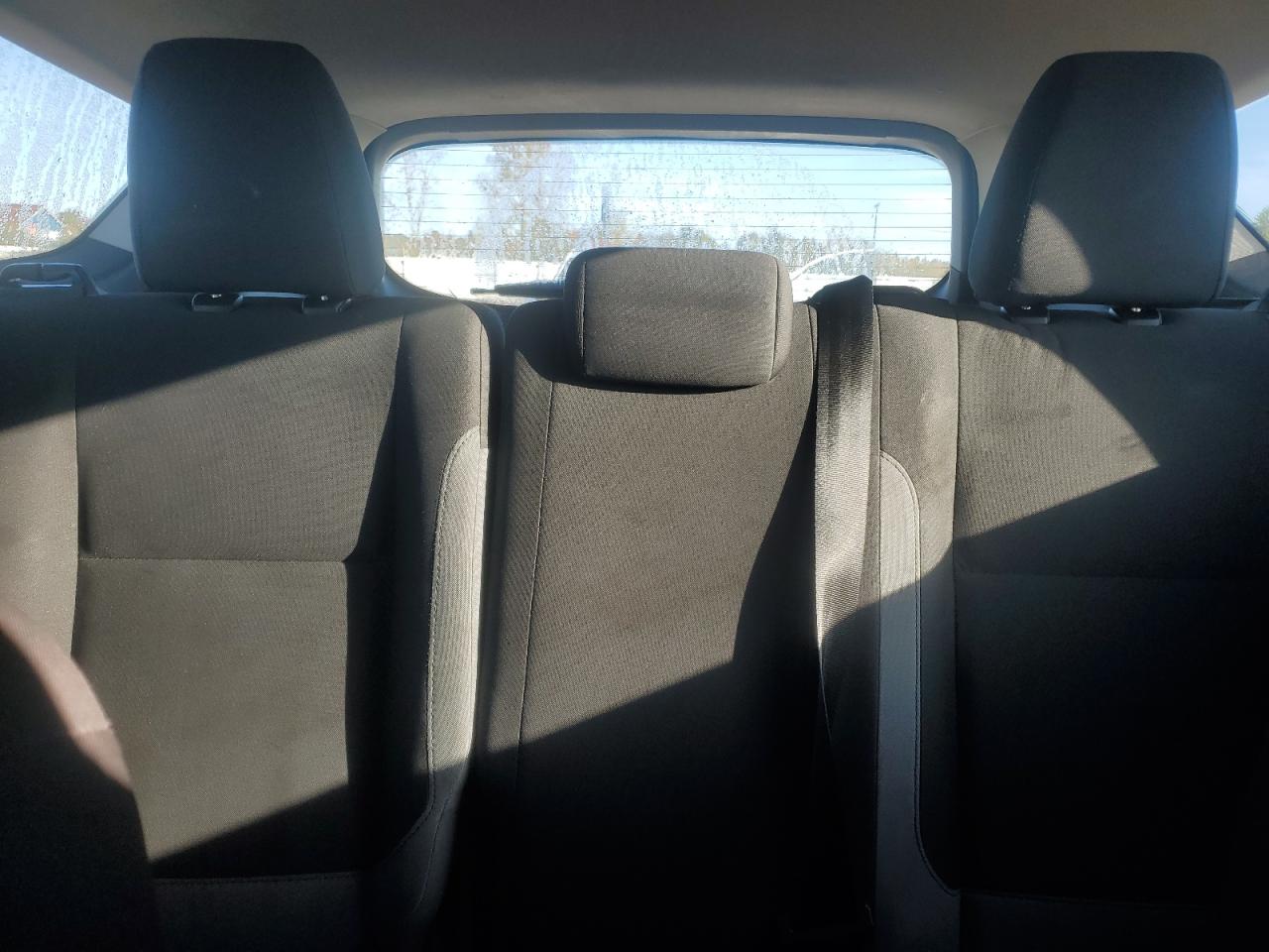 2015 Ford Escape S VIN: 1FMCU0F7XFUC33581 Lot: 86256305