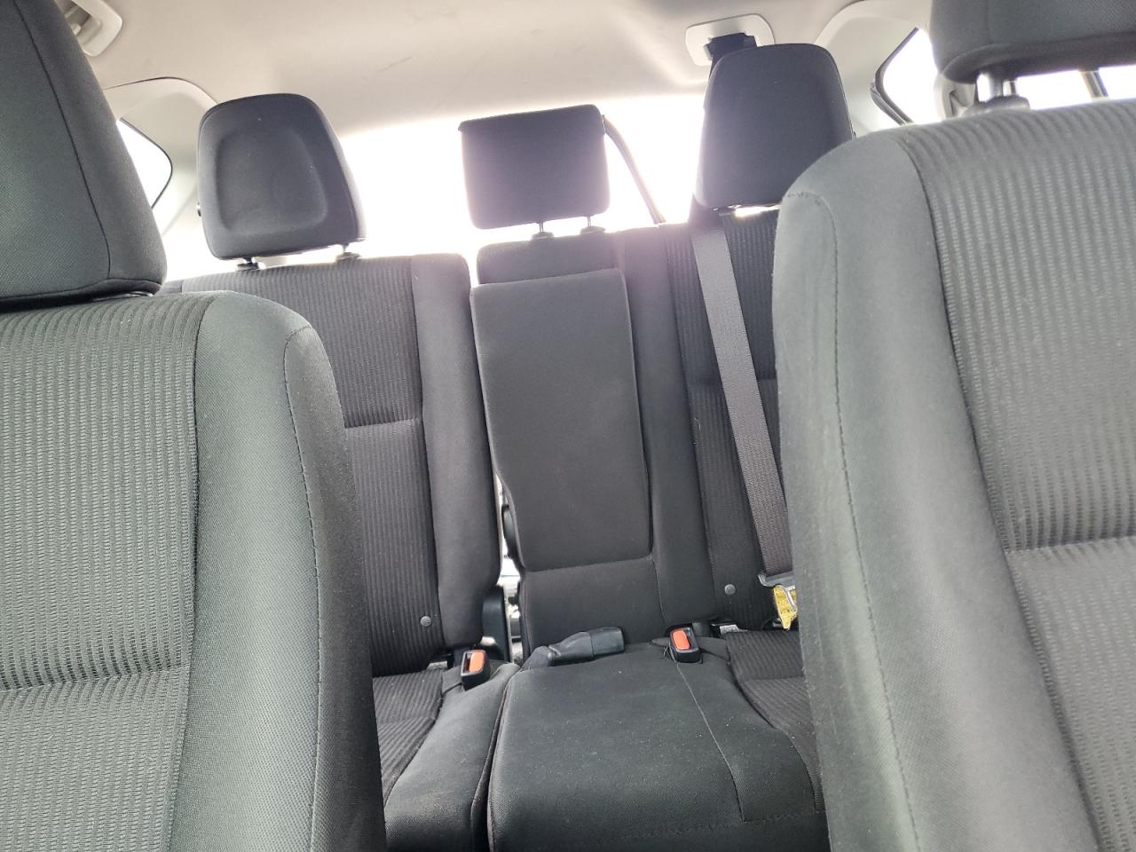 2018 Toyota Rav4 Le VIN: JTMBFREV9JJ226100 Lot: 82005705