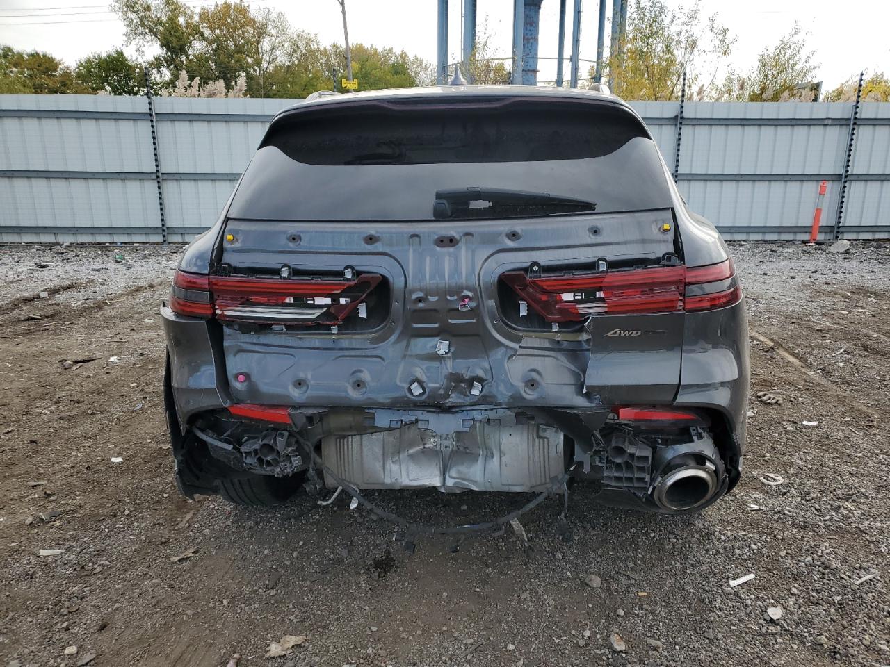 2022 Genesis Gv70 Base VIN: KMUMCDTC2NU041801 Lot: 82733895